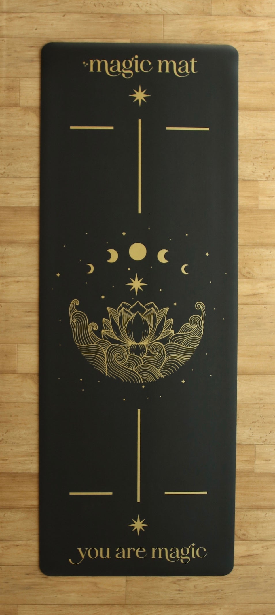 NEW Gold Foil Magic Mat