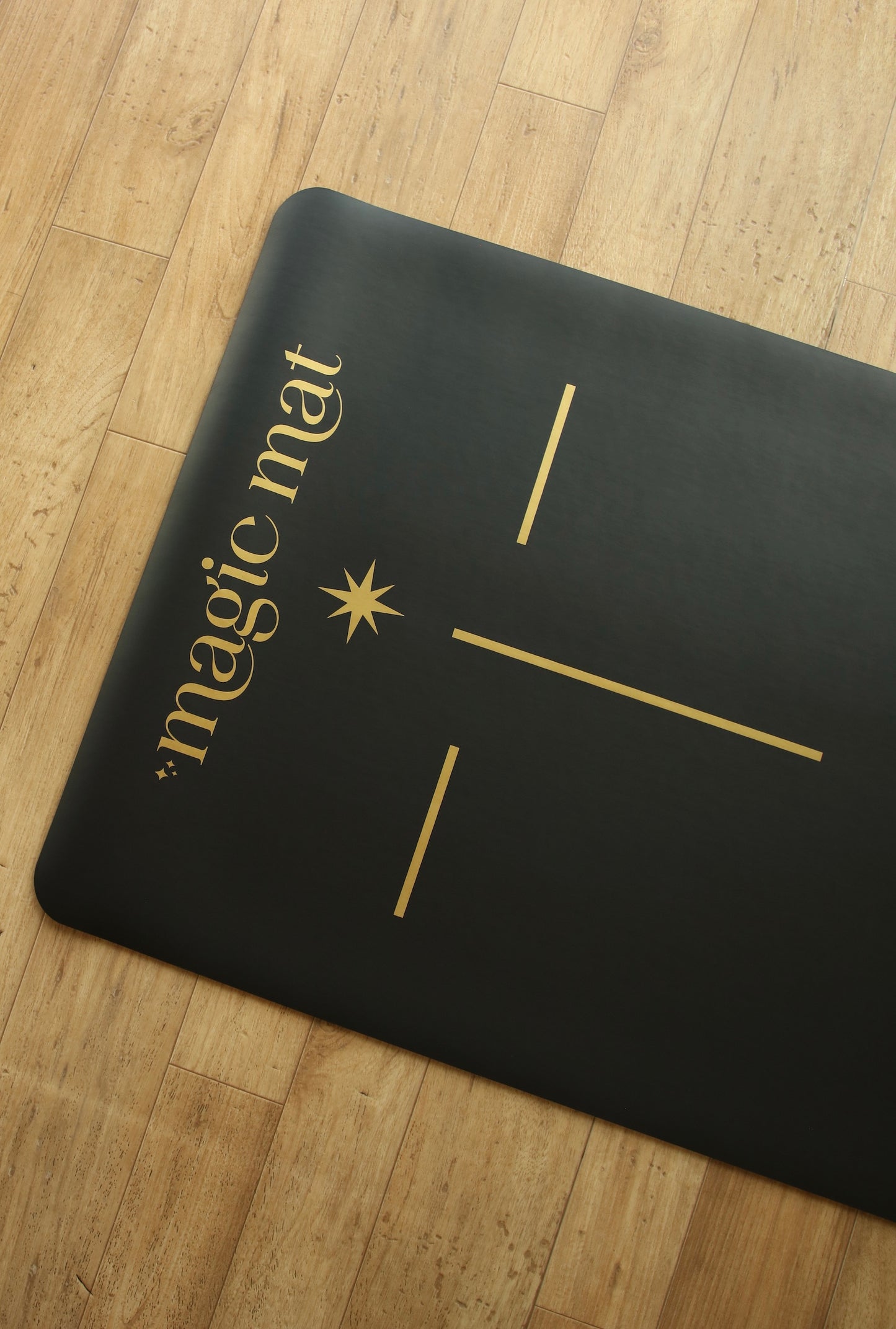 NEW Gold Foil Magic Mat